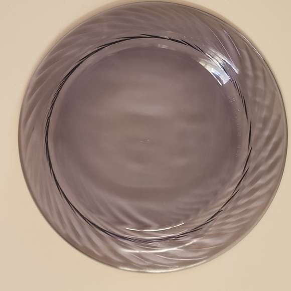 Set of 3 Vintage Pyrex Amethyst/Purple Swirl Salad Plates. Made in USA - Picture 4 of 7